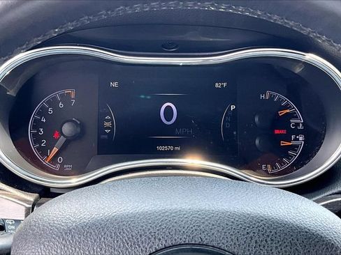 Used 2018 Jeep Grand Cherokee Altitude AWD/4WD image 25