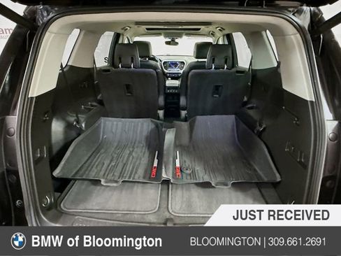 Used 2019 GMC Acadia SLT FWD image 28