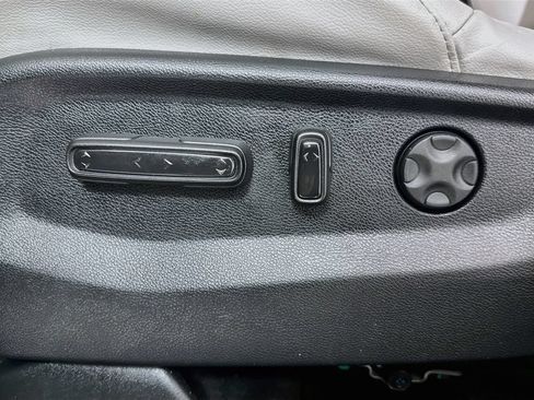Used 2017 Honda CR-V EX-L image 21