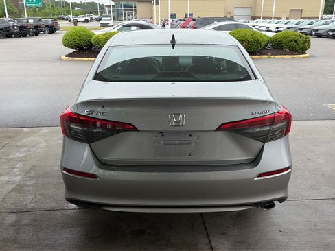 Used 2023 Honda Civic Sport image 9