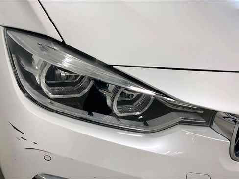 Used 2017 BMW 330i xDrive Sedan image 27