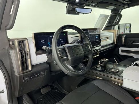 Used 2025 GMC Hummer EV 3X image 10