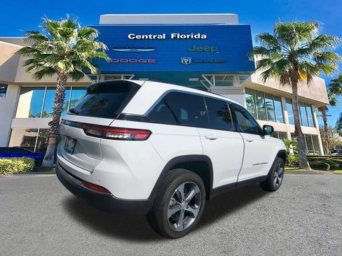 Used 2023 Jeep Grand Cherokee 4WD 4xe w/ Luxury Tech Group II image 5