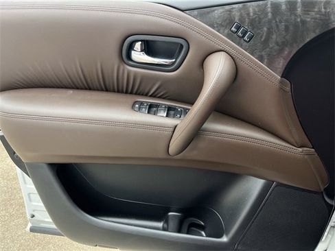 Used 2022 Nissan Armada Platinum w/ Captain's Chairs Package image 26