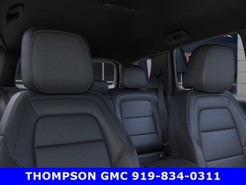 New 2026 GMC Terrain Elevation w/ Elevation Premium Package image 24