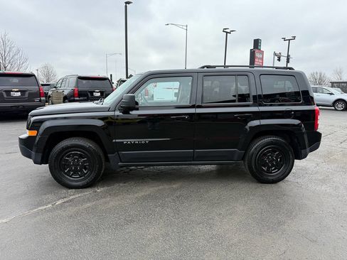 Used 2015 Jeep Patriot Sport w/ Power Value Group image 4