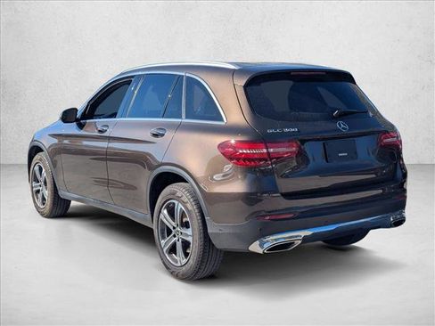 Used 2018 Mercedes-Benz GLC 300 image 5