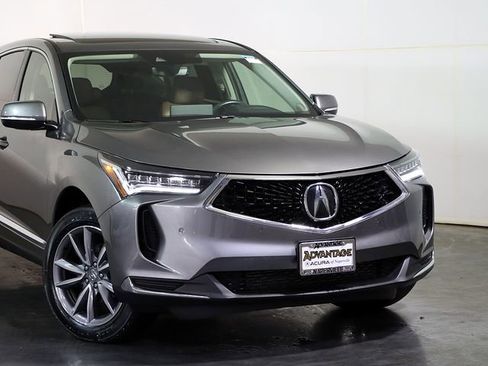 Certified 2023 Acura RDX w/ Technology Package image 6