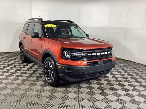 Used 2024 Ford Bronco Sport Outer Banks image 1