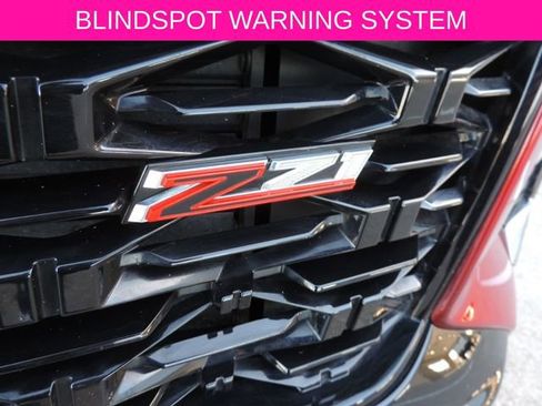 Certified 2025 Chevrolet Traverse Z71 w/ Driver Confidence Package image 13