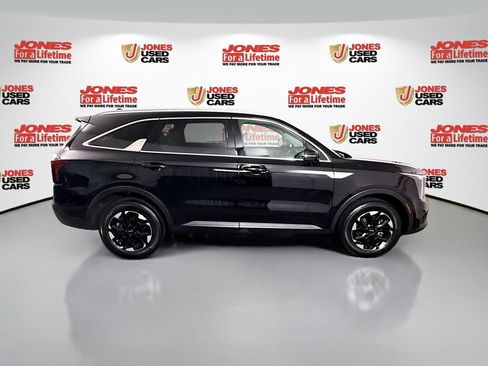 Used 2025 Kia Sorento S w/ Panoramic Sunroof Package AWD/4WD image 18