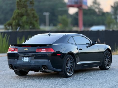 Used 2015 Chevrolet Camaro LT RWD image 9