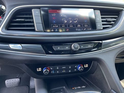 Used 2024 Buick Enclave Premium FWD image 26