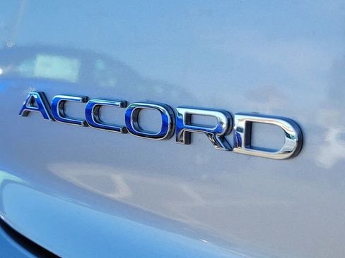 Certified 2025 Honda Accord LX image 6