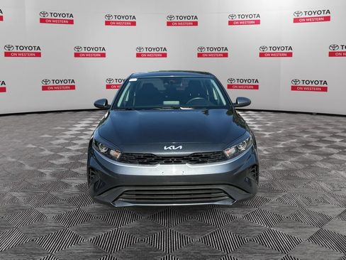 Used 2024 Kia Forte LXS FWD image 2