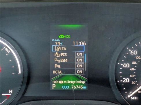 Used 2024 Toyota Sienna XLE image 11