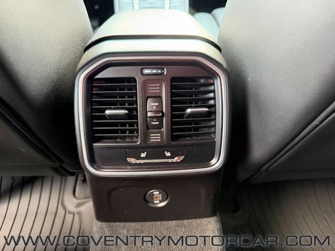 Used 2017 Porsche Macan S AWD/4WD image 32