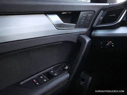 Used 2019 Audi SQ5 Premium Plus w/ Premium Plus Package image 37