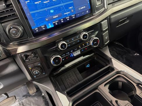 Used 2024 Ford F250 Lariat w/ Lariat Ultimate Package AWD/4WD image 17