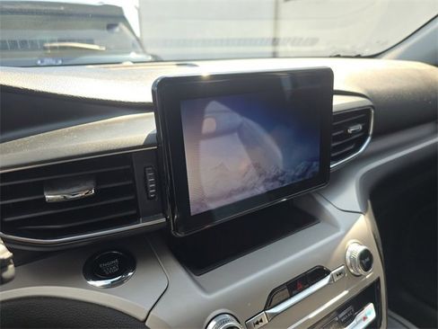 Used 2023 Ford Explorer XLT w/ Equipment Group 202A image 24