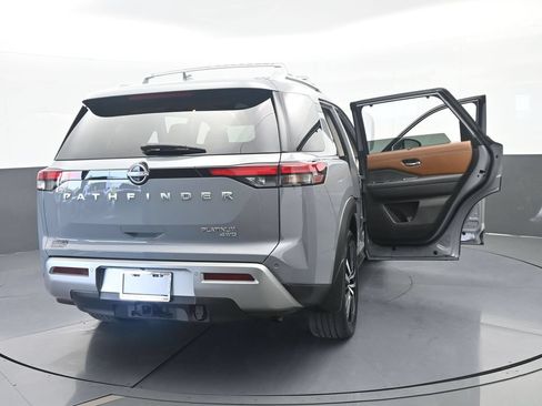Used 2024 Nissan Pathfinder Platinum AWD/4WD image 78