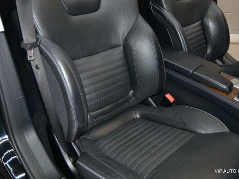 Used 2013 Mercedes-Benz SL 550 image 19