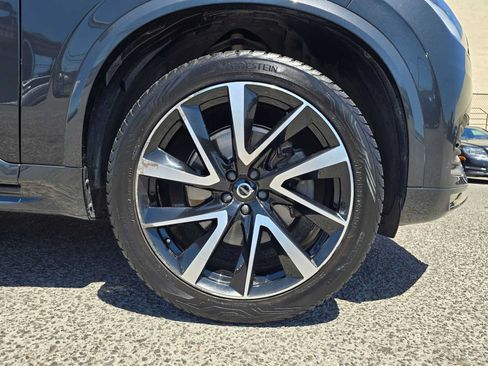 Used 2021 Volvo XC90 T6 Momentum w/ Protection Package Premier AWD/4WD image 9