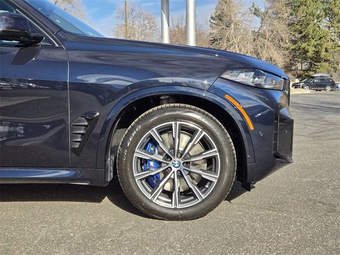 New 2026 BMW X5 xDrive50e w/ M Sport Package image 9