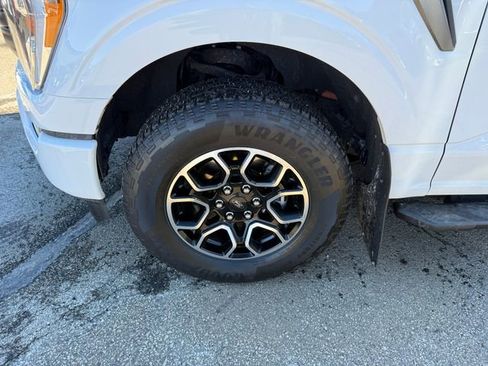 Used 2022 Ford F150 XLT w/ Equipment Group 302A High image 23