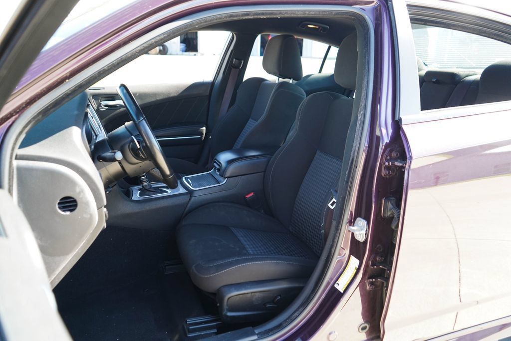 Used 2022 Dodge Charger GT RWD image 7