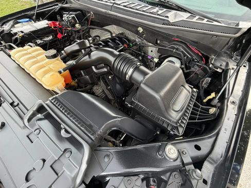 Used 2018 Ford F150 Lariat w/ Equipment Group 501A Mid AWD/4WD image 40
