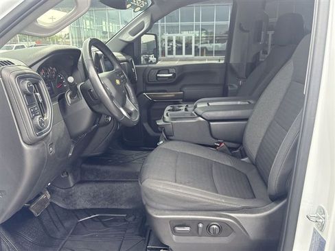 Used 2022 Chevrolet Silverado 2500 LT w/ Convenience Package RWD image 18