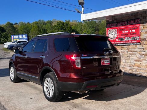 Used 2015 Ford Explorer XLT w/ Equipment Group 201A image 4