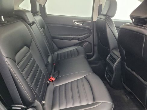 Used 2020 Ford Edge SEL AWD/4WD image 19