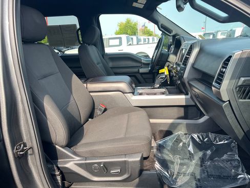 Used 2018 Ford F150 XLT w/ Equipment Group 302A Luxury AWD/4WD image 45