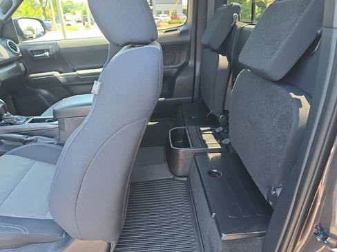 Certified 2020 Toyota Tacoma TRD Sport w/ TRD Premium Sport Package AWD/4WD image 12