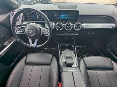 Used 2022 Mercedes-Benz GLB 250 4MATIC w/ Premium Package Lite