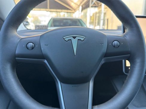 Used 2022 Tesla Model 3 . image 22
