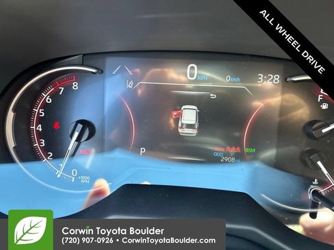 Used 2025 Toyota RAV4 LE AWD/4WD image 27