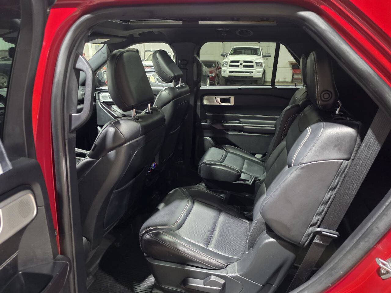 Used 2020 Ford Explorer ST w/ ST Street Pack AWD/4WD image 26