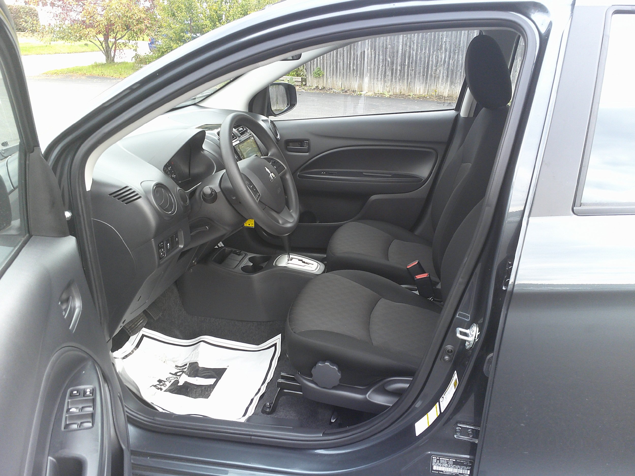 Used 2024 Mitsubishi Mirage ES FWD image 16