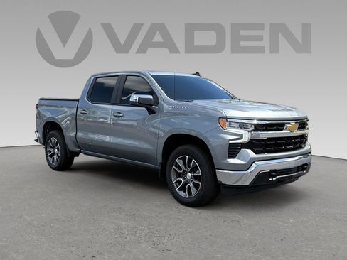 Used 2023 Chevrolet Silverado 1500 LT AWD/4WD image 1