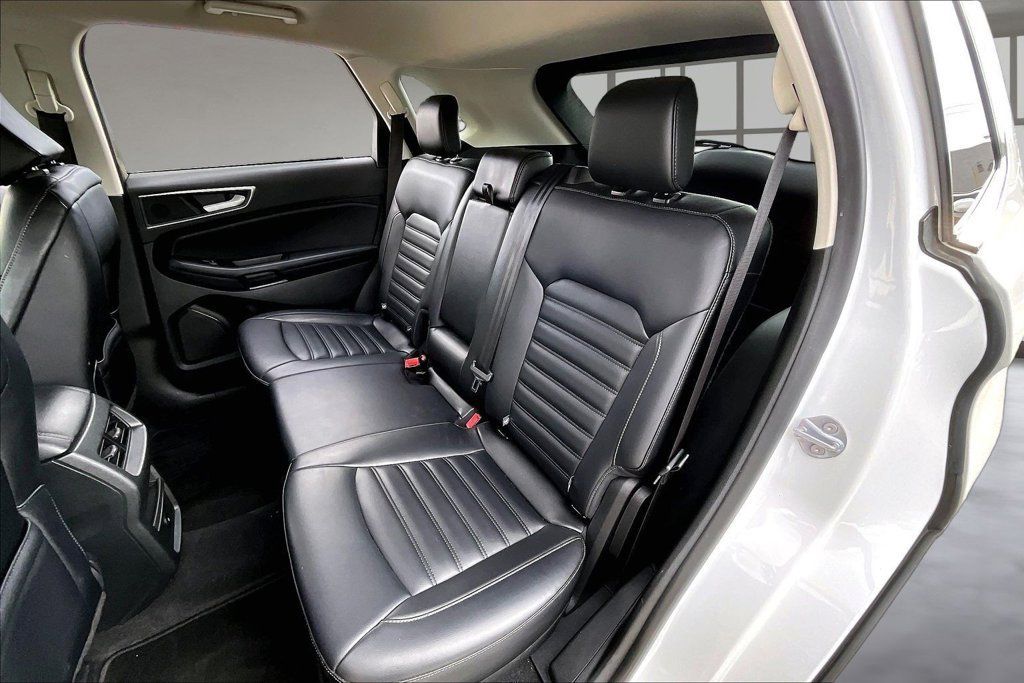 Used 2024 Ford Edge SEL AWD/4WD image 26