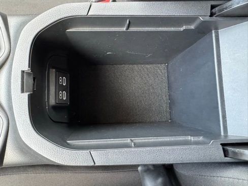 Certified 2025 Toyota RAV4 XLE w/ Convenience Package image 21