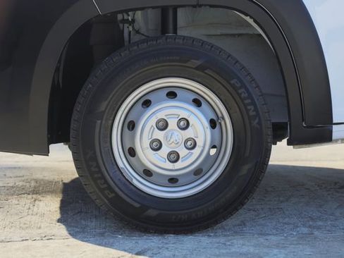 Used 2021 RAM ProMaster 2500 image 9