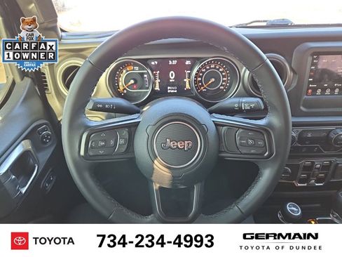 Used 2021 Jeep Wrangler Unlimited Sport image 25