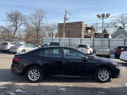 Certified 2025 Toyota Camry LE w/ Convenience Package image 6