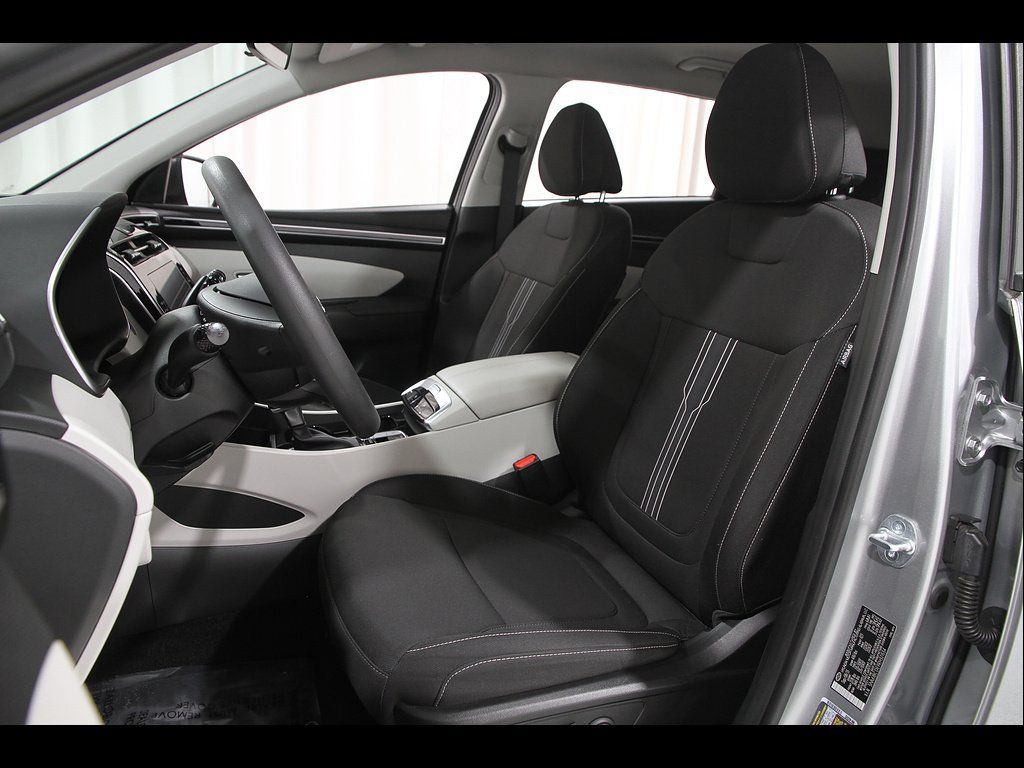 Certified 2024 Hyundai Tucson SEL AWD/4WD image 5