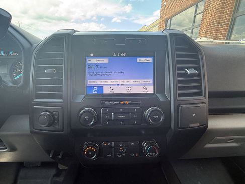 Used 2019 Ford F150 XL w/ Equipment Group 101A Mid AWD/4WD image 4
