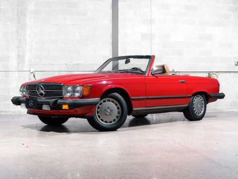 Used 1988 Mercedes-Benz 560 SL image 7